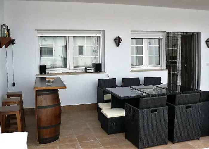 Летний дом Banos Del Raposo